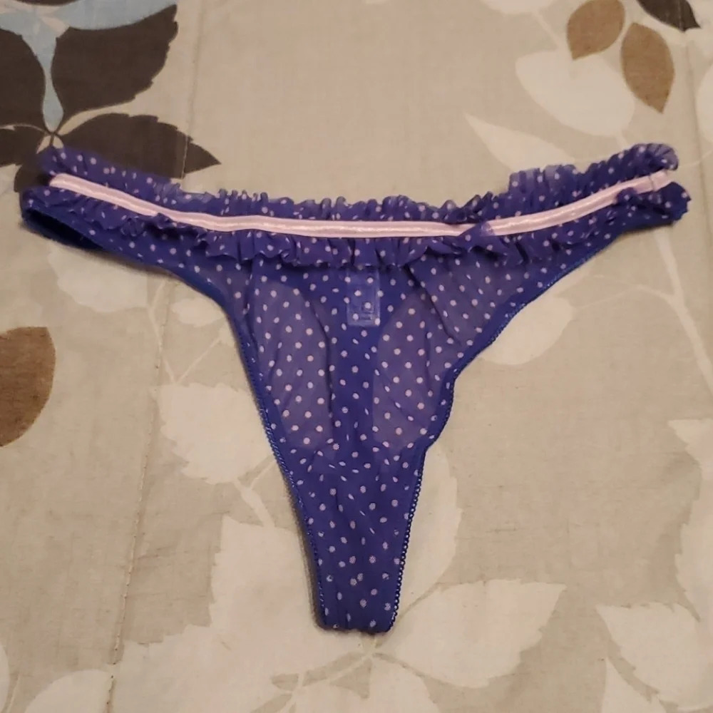 B.tempt'd Women's See Thru Mesh Flirty Thong 7 L